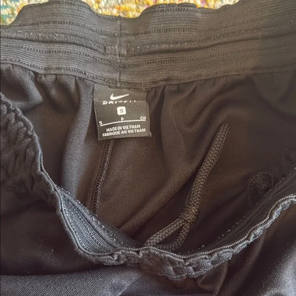 Nike Basketball Dri-Fit Spotlight Solo Swoosh Shorts - Picture 7 of 10